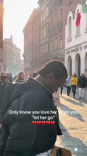 Let Her Go: A Heartfelt Street Performance