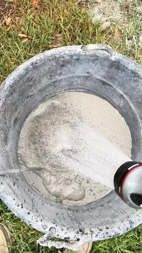 #homemadegarden #plantpot #upcycling #stpetersburgflorida #cement | Bayside Planters