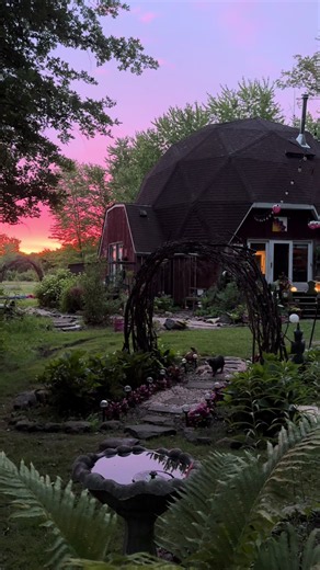 Fall in Love Again: Cottagecore Garden Moments with Cat