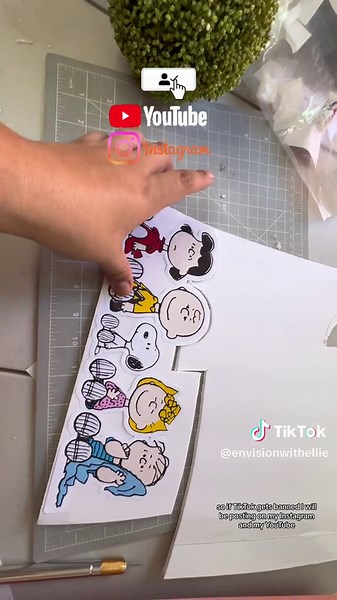 DIY Tutorials and Custom Party Favors. Follow me on Instagram & YouTube ✨ #diyparty #cricutprojects #cricutdesignspace #custompartyfavors #cricutprojects #babyshowerideas #personalizedpartyfavors #crafttok #dollartreediy #craftymoms