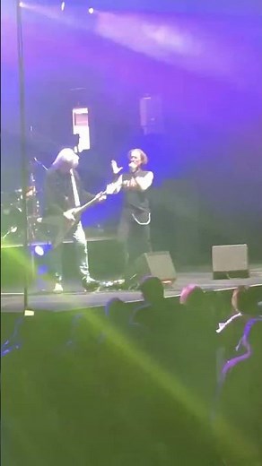 Razamanaz – Nazareth (Live Performance)