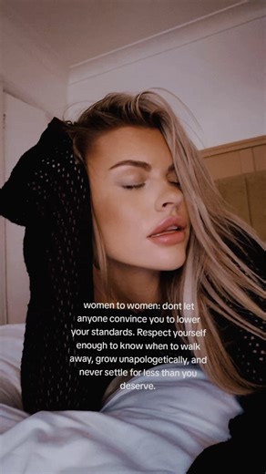 #unapologetic #selfworth #selflove #womentowomen #coach #Rebuildwithkelsey #heal #knowyourworth | Kelsey Hughes