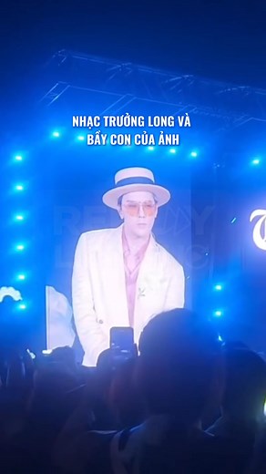 Nói gì nữa, um sùm lên cho người ta thấy top 1 server là như thế nào #gdragon #gd #gdragonworldtour2025 #ubermenschworldtour #replaylientuc | Replay Liên Tục