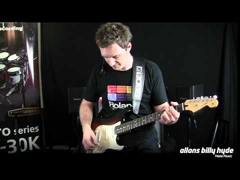 Roland GR-55 Guitar Synthesizer