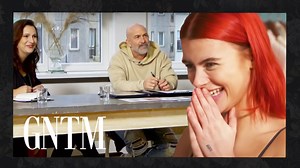 Hat Romina mit 1,64 Meter Körpergröße überhaupt eine Chance auf der Fashion Week? Eine ganz besondere Herausforderung für das rothaarige Model! 🤭 #GNTM #watch | Germany's Next Topmodel