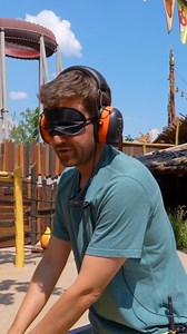 Dispersés dans différents coins du Parc, nos 4 amis Gaulois vont devoir se retrouver, sans voir 🙈 ni entendre 🙉, pour percer un mystérieux code… 🧩Vont-ils réussir ? Rendez-vous sur notre chaîne YouTube pour le savoir ! 👀▶️ https://bit.ly/3SUp9gi | Parc Astérix