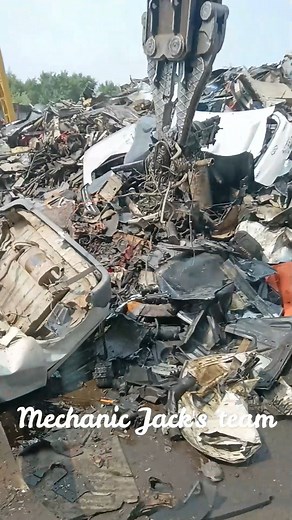 #mechanic #mechanicjack #scrapcars | Mechanic Jack's team