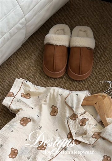 Can’t stop feeling how soft this is—your new bedtime favorite. #sleepwearfashion #sleepwearforwomen #sleepwearterno #cloudcottonsleepwear #cloudcotton