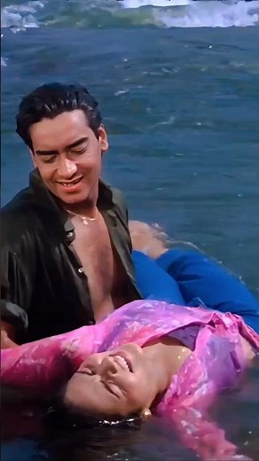 Tumse Milne Ko Dil Karta Hai 🥰🥰 | Ajay Devgan 90s Romantic Love Song, Phool Aur Kaante, #shorts,