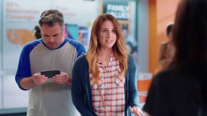 Boost Mobile Unlimited TV Spot, 'Touchdown'