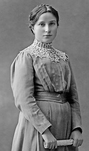 Maria Valtorta (Italian Writer) ~ Wiki & Bio with Photos | Videos