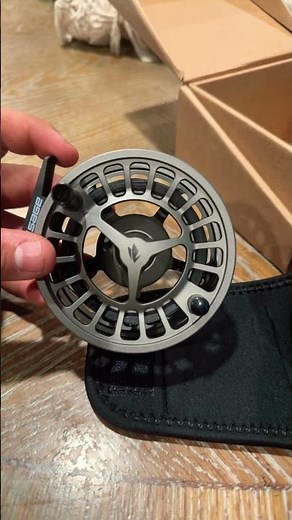 Sage spectrum c 5/6wt fly reel unboxing
