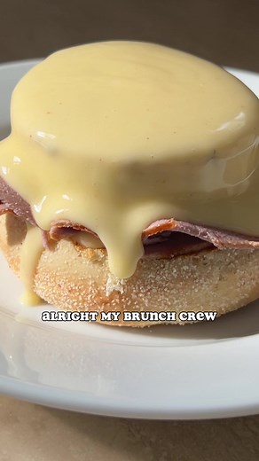 Easy Vegan Hollandaise Sauce Recipe