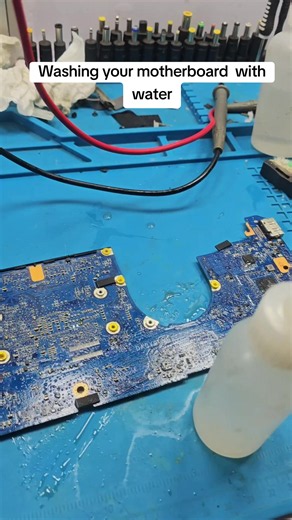 Cleaning a Motherboard with Water: Safe Steps to Remove Sugar Spills