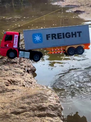 Funny Tractor and Truck Cartoons for Kids