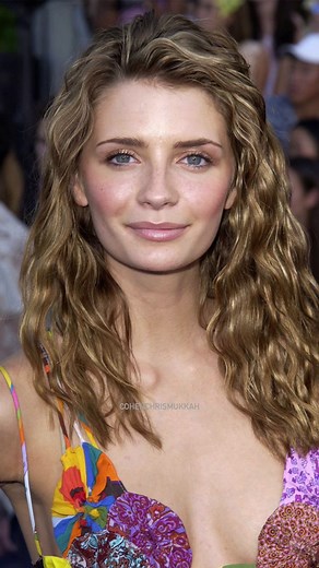 Mischa Barton: The Icon of The O.C.