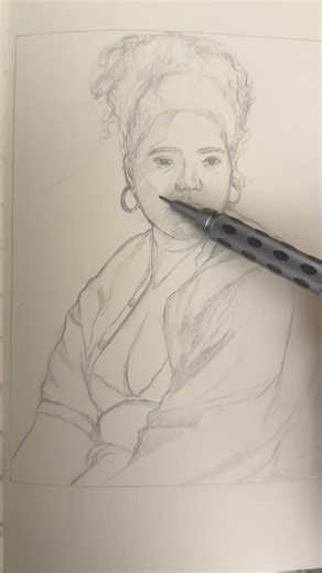 Sketchbook time ! #portraitart #art #portraitfeed #drawing #workingartist