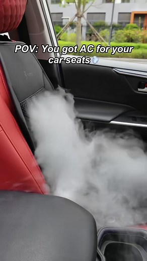 Your car seat doesn't have to feel like a furnace in the Aussie heat. Coolamate airseat's inbuilt AC system cools you down in seconds, transforming every drive into a comfortable experience. Say goodbye to sweaty backs and hello to refreshing comfort. | Coolamate