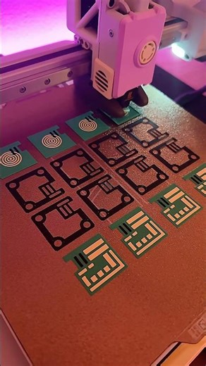 HG MAKER CUBE - Seit wachsam, die magischen Würfel erwachen...