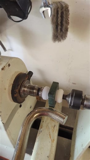 #woodworking #lathing #ringmaking #woodwork #woodwork #woodturning #fyp #diy