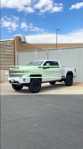 Cognito 4” Performance Lift Kit with Fox 2.0 Remote Reservoir Shocks on a 2022 GMC Sierra 2500 HD