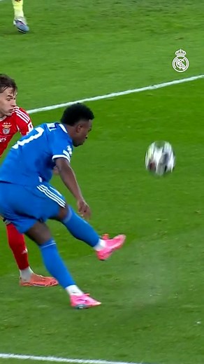 Vini Jr. Shines in the UCL: On Repeat!
