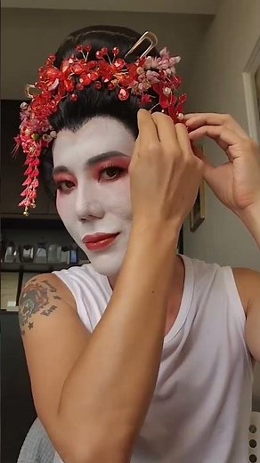 Behind the Scenes - How to Do Japanese Geisha Drag Make-Up, Hair and Styling
