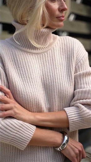 Wool Maxi Sweater Dress for Cozy Everyday Style #winteroutfit #fashion
