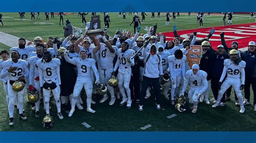 Althoff Crusaders win first state championship in three decades