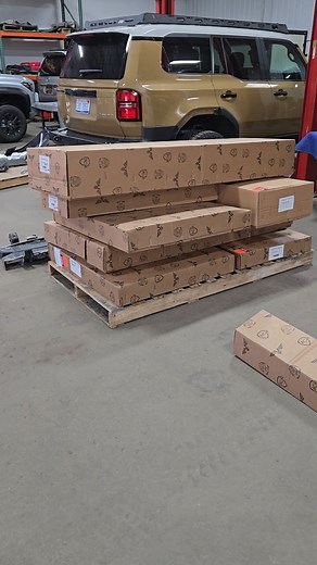 Nothing like a big pile of Victory 4x4 parts and a brand new vehicle where all the bolts come out ♥️ #ThereAndBack | Victory 4x4