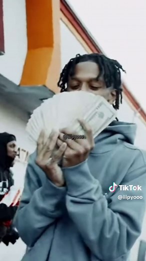 Exploring Chicago's Influential Rap Scene