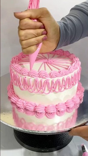 Trending Floral Cake Decoration Using Nozzles | Hafsi Cake