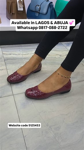 Ijaola Mojisola Helen | #21K💕 (Website code 5125453) ✨️Dope flat shoes ✨️✨️NEW IN...Sizes 37-42 Nude,black,green,wine True to size Click the link on top of our... | Instagram