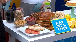 'Eat This, Not That': The Essential Food Guide for Moms-to-Be