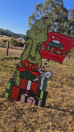 Hand-Painted Grinch Christmas Character Cutouts on Marine Plywood