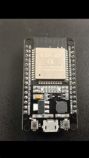 Why Esp32 is different from Arduino #esp32 #embeddedengineering #arduino