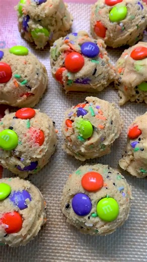 The Halloween Cookies Kids Go Crazy For LINK IN DESCRIPTION #recipe #shorts
