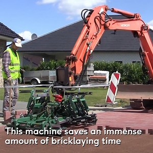 This machine can brick-lay 1000 square feet in an hour! | YOO