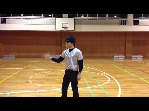 3秒ルールの審判ジェスチャー/バスケットボールルール.COM