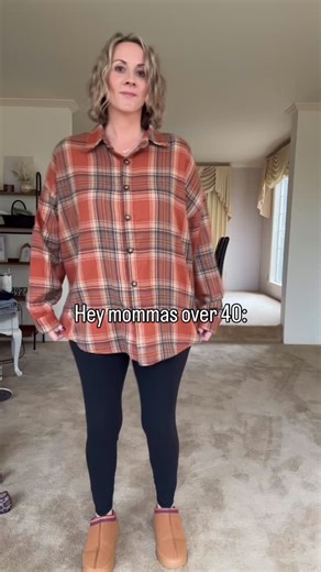 We’ve all been through the frumpy “I’m a mom” stage where we don’t wear cute things because we don’t want to look too young. But let’s just stop it. Dress cute, wear what you want, and stop caring what people may or may not think. Keys to elevate your basic pieces this Fall: 🧡Layers: Wear the fitted shirt. Flannels are IN and I hope they NEVER leave us again! #90sstyle 🤎Leggings are still in. 🧡Leopard is a neutral. Prove me wrong. 🤎Socks that show - yes, we aren’t wearing no show socks unles