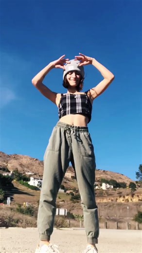 leaving for New York in two days and the only way to say goodbye is to dance it out in #malibu 🌅 dc: @zockjat