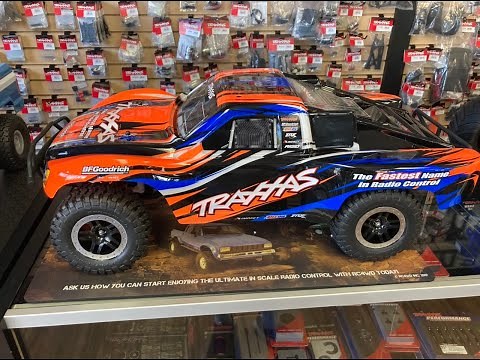 Traxxas slash 1/10 scale 2WD short course racing truck Model 58034-1 unboxing/first run/review