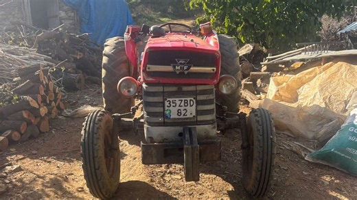 İzmir'de devrilen traktörün sürücüsü hayatını kaybetti
