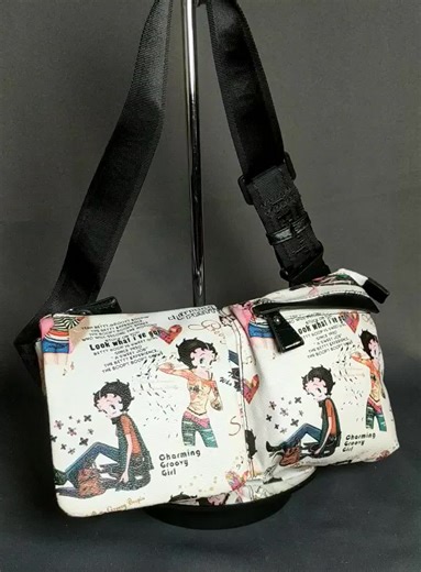 Carry fun with Betty Boop's peach fanny pack! 🍑🎒 #BettyBoop #FannyPack #eBay #eBayStore https://ebay.us/m/SXjcOJ