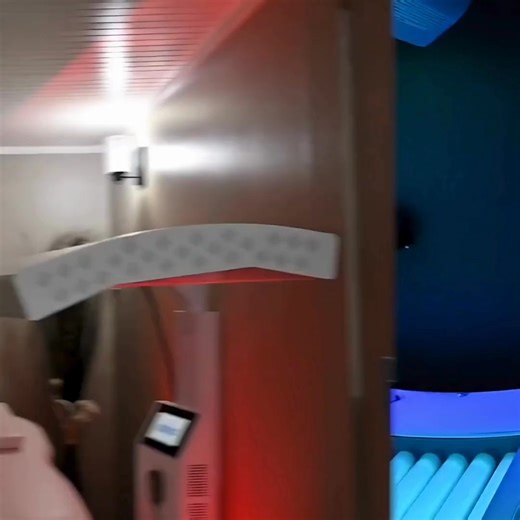 Yakima — your red light therapy destination is here. 🔴✨ Revive is Yakima’s Red Light Therapy Headquarters, home to medical-grade LED full body red light treatments in the area. ✔️ Reduce inflammation ✔️ Support muscle & joint recovery ✔️ Improve skin tone & collagen ✔️ Boost circulation & cellular repair And right now — 25% OFF red light therapy for a limited time. This isn’t a beauty trend. It’s science-backed wellness — and this one's only at Revive. www.ReviveTanningYakima.com | Revive Welln