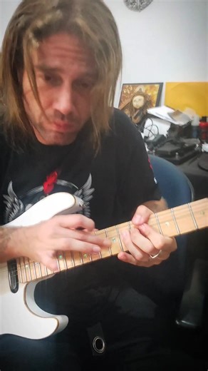 12K views · 678 reactions | Rock Guitar Techniques . Picking - Sweep / Tapping. | Kiko Shred | Facebook