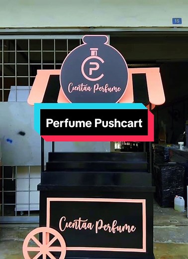 Perfecting Your Perfume Cart Display Techniques
