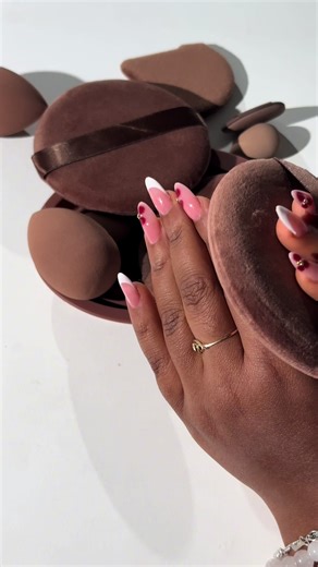 Level up your makeup game! ✨ Preorder your beauty blender and blend like a pro! #beautyblender #powderpuff #beautytok #mua