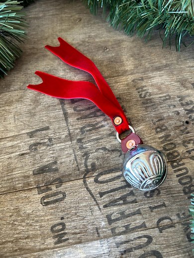 Deluxe Polar Express Bell - Silver Sleigh Bell - Etsy