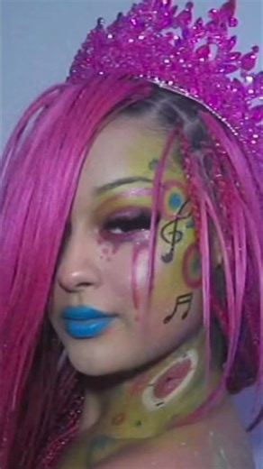 Ve’ondre Mitchell on Instagram: "Scene Boy out now on all streaming platforms 🦄"